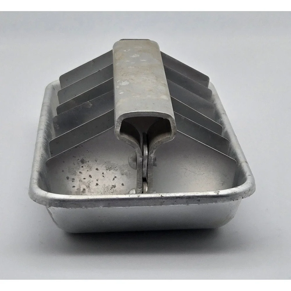 Vintage Ice Cube Tray Lever Release MCM‎ Aluminum Silver Barware 1950